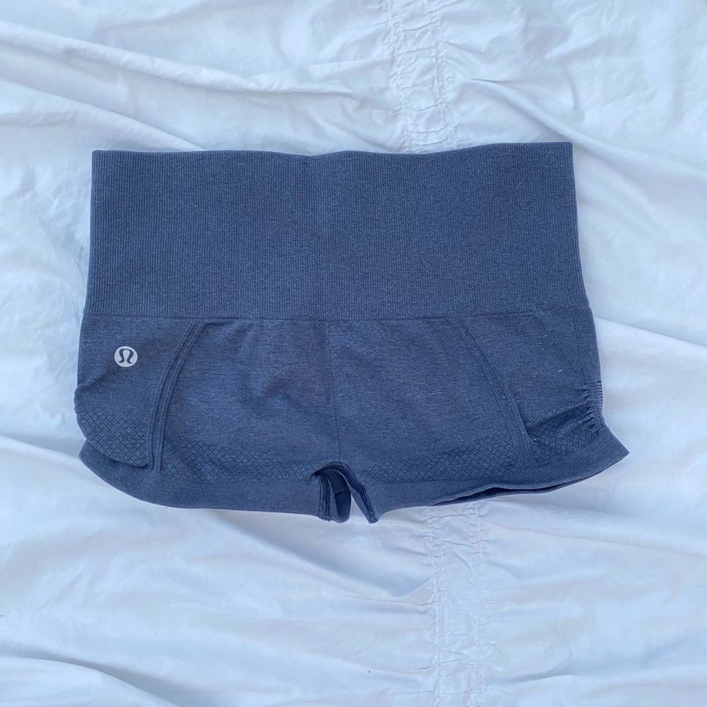 Lulu lemon Booty Shorts